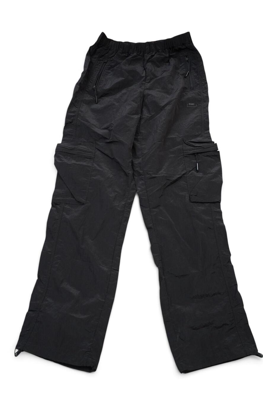 RAINS Pants Mens Medium 30x32 Black Nylon Rain Cargo Zip Pocket Waterproof